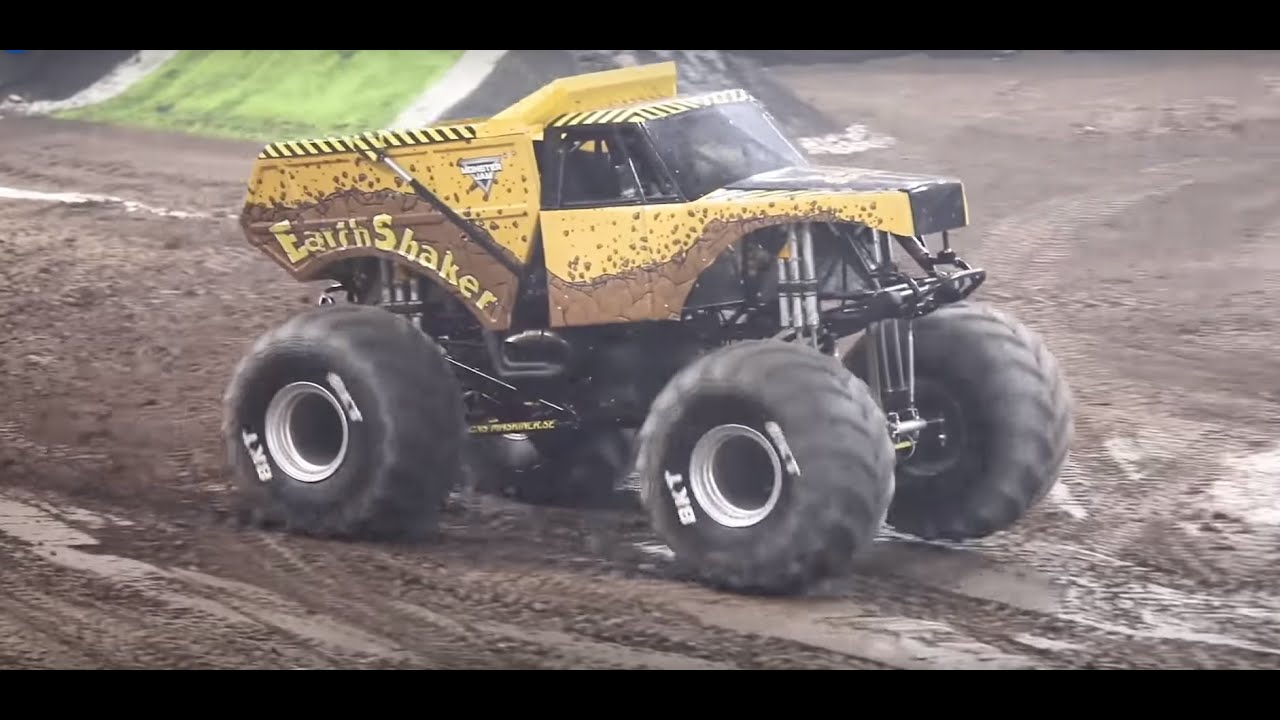 The Globe  Monster Trucks