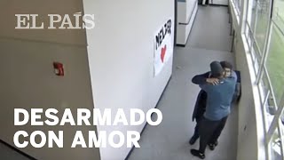 Así Desarma Este Entrenador A Un Estudiante En Un Insuto De Oregón
