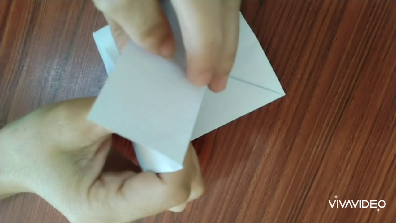 TUTORIAL MEMBUAT PERAHU KERTAS YANG PALING MUDAH. 
