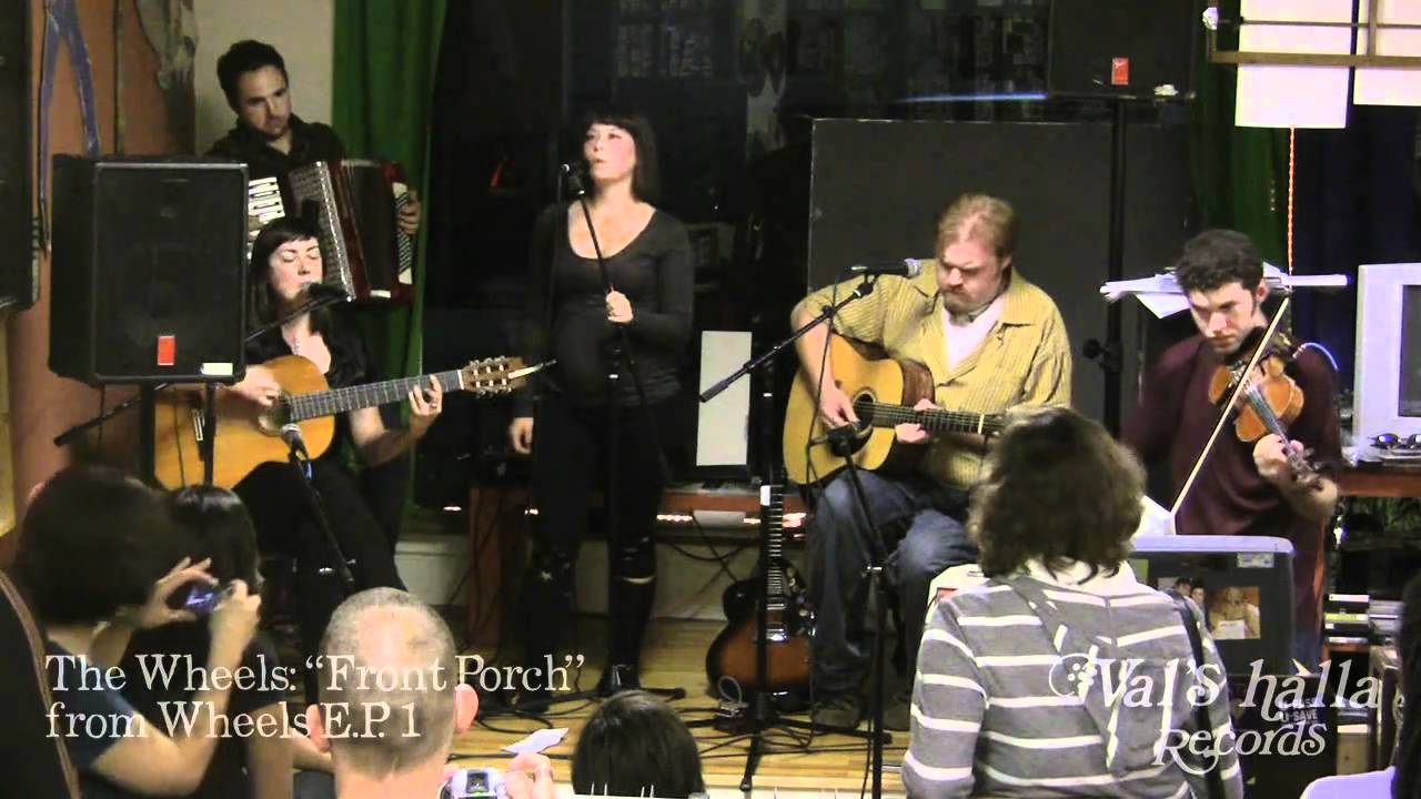 Mira The Wheels - Live at Val's Halla 10 Sep 2010 en YouTube Mira The Wheels - Live at Val's Halla 10 Sep 2010 en YouTube