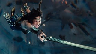 バットマン、ワンダーウーマンらの“ド迫力”アクションが続々！映画「ジャスティス・リーグ」特別映像公開