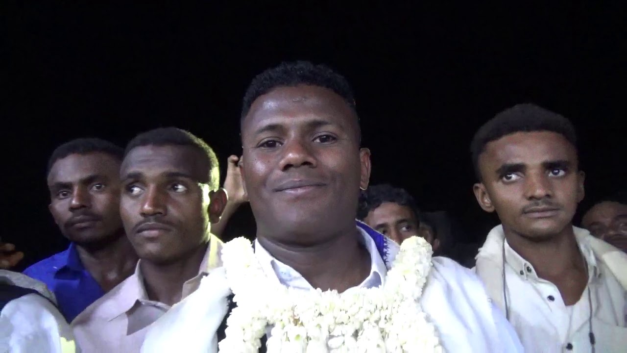 زفه السهره واكثر من افراح ال حمدين بالزريبه للفنان نسيم يحي