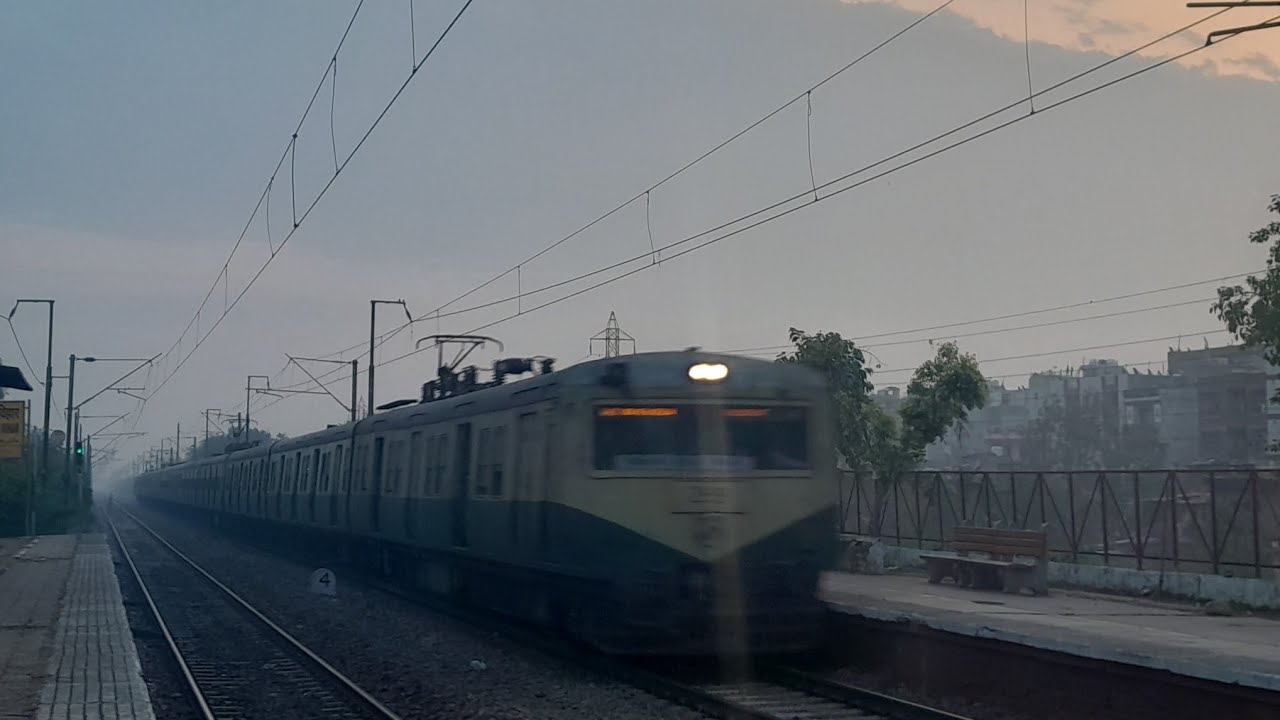 [IRFCA] Full Day Spotting Random Trains || Delhi - Howrah MainLine ...