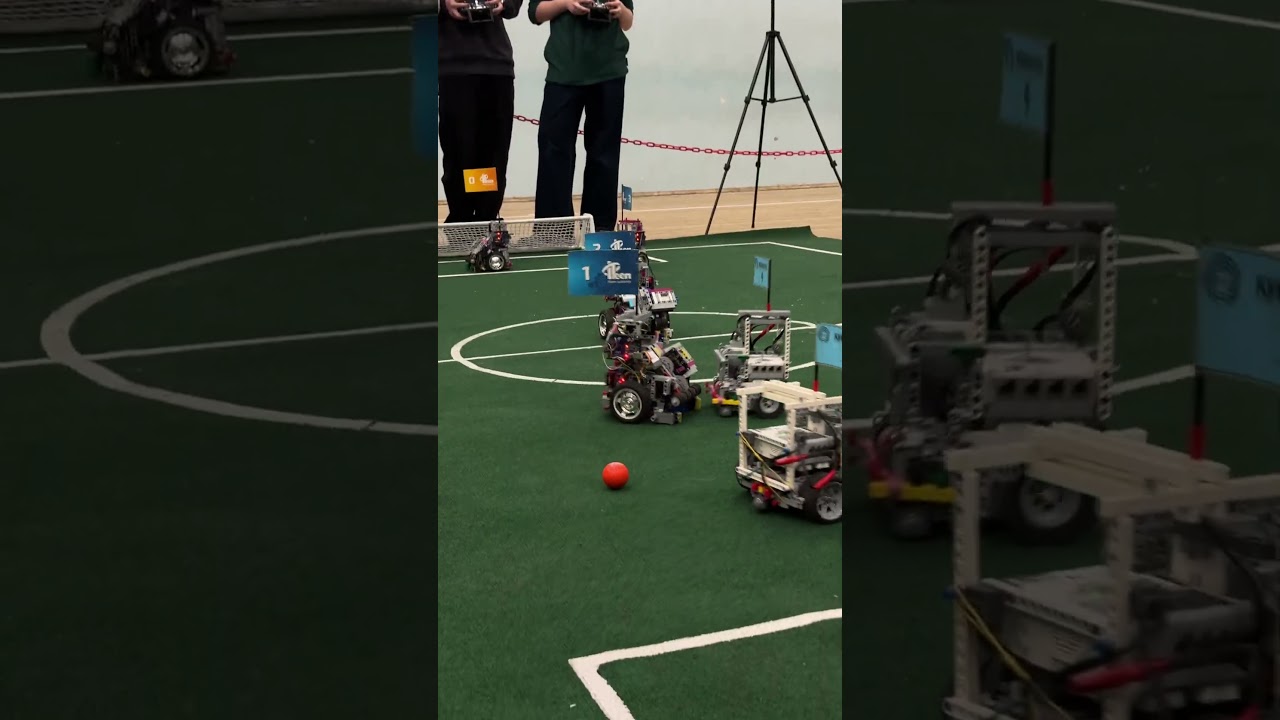 Футбол управляемых роботов - Минская открытая лига робототехники - БНТУ. МОЛР I 2025/2026