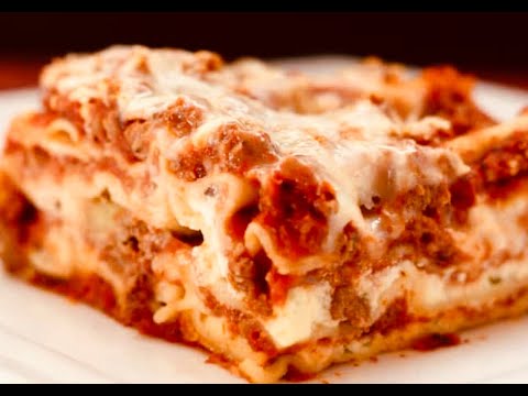 Quick and Easy to Make Lasagna - YUM!