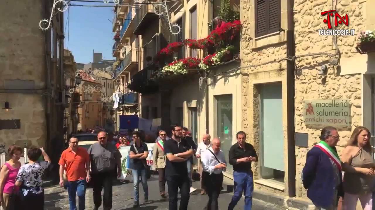 Enna, manifestazione a difesa dell’ospedale Ferro Branciforti Capra di Leonforte