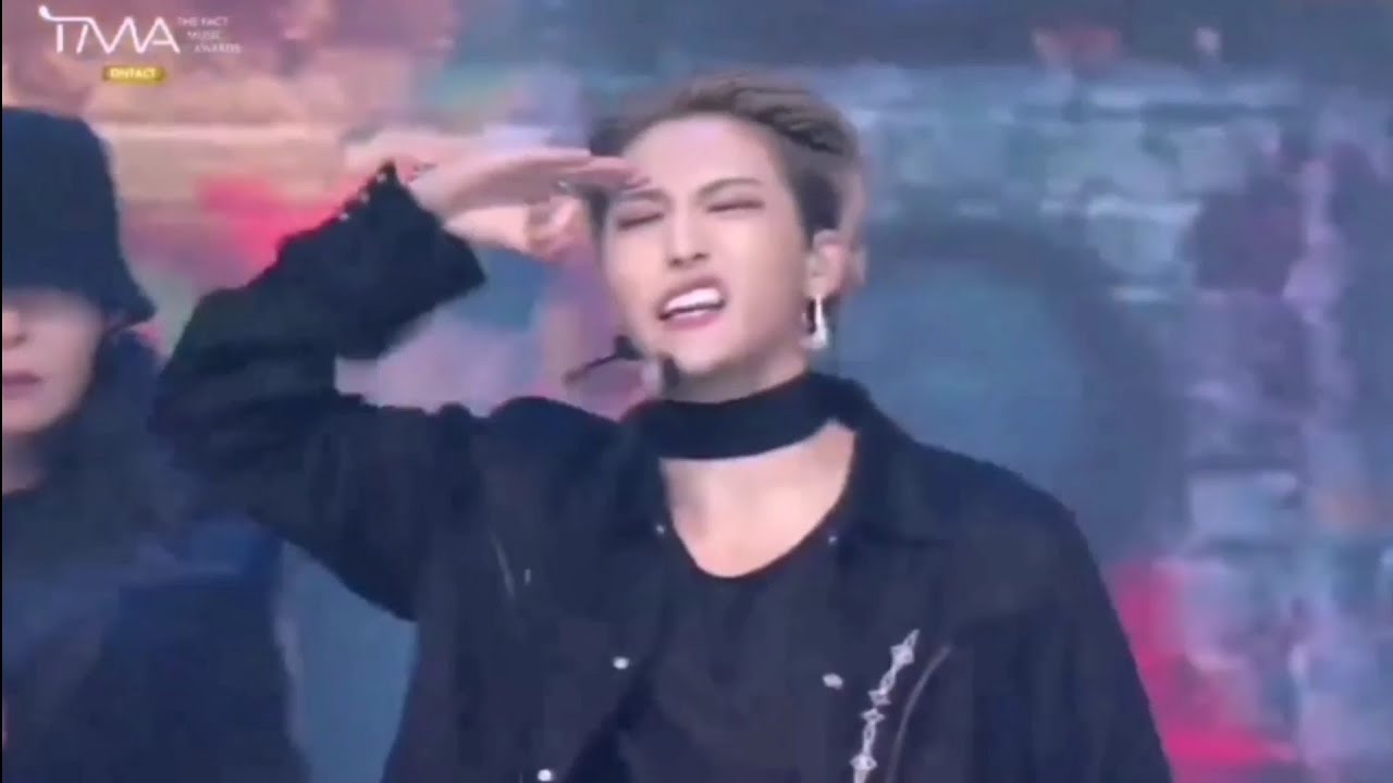 Seonghwa Rapping seonghwa raps mingi's part for 2 minutes - YouTube