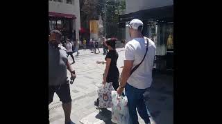 ISTANBUL ANLATARAK GEZ..IST.BEYOĞLU SOKAK LARI nevizade..01 08 2022