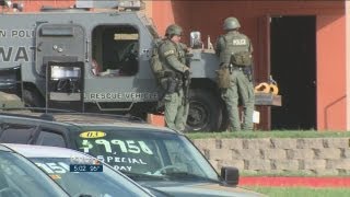 Police: All clear at Tinseltown theater