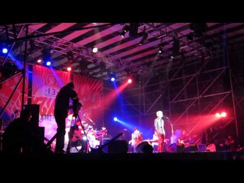 滅火器@2013衝撞未來演唱會--悲歌
