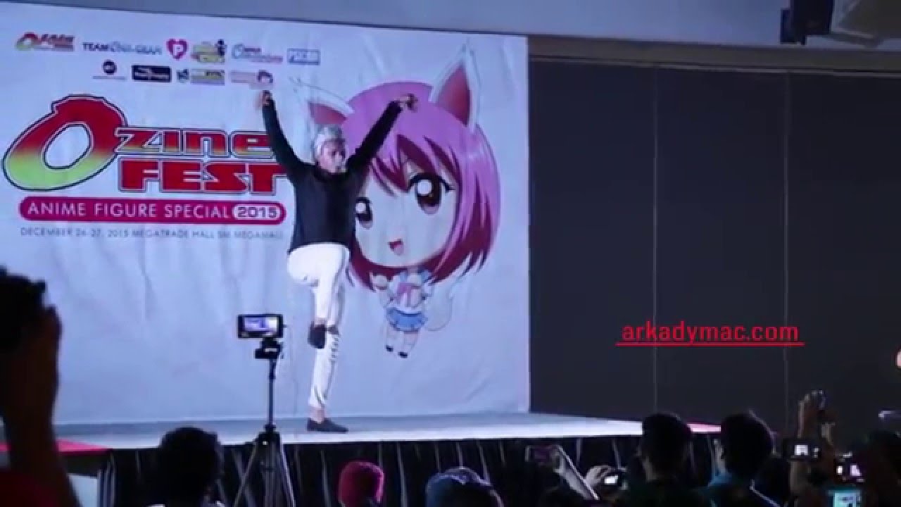 Bang aka Silverfang Ozine Fest AFS 2015 1080