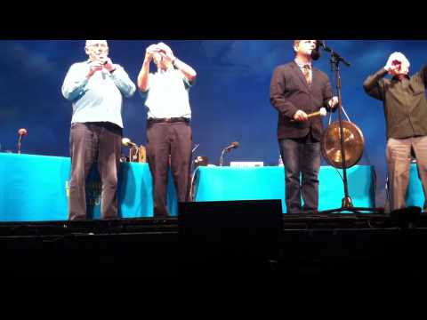 I'm Sorry I Haven't A Clue: Musical Medley Finale