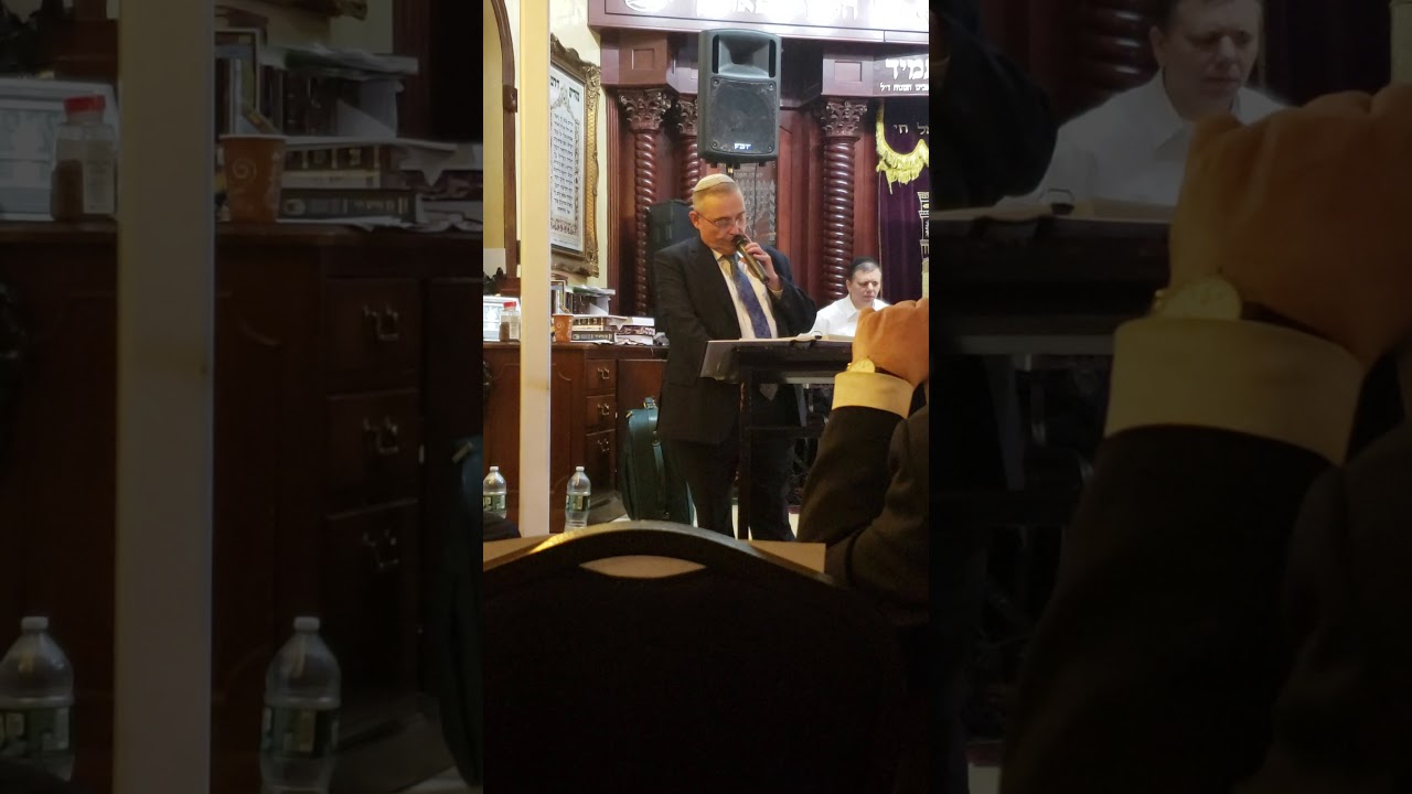 Menachem Mustaki בתי צאי