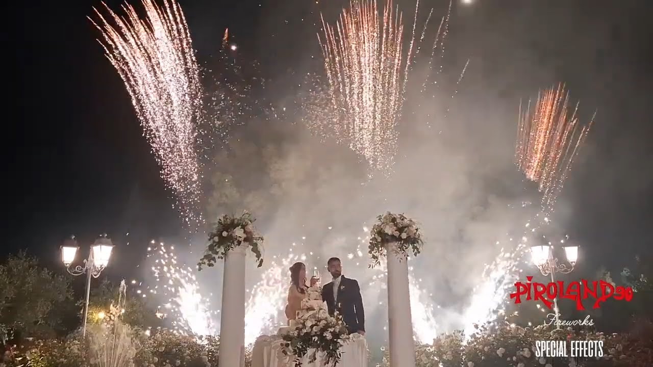 Piroland 90 - Scenografia con fontane danzanti e fuochi silenziosi
