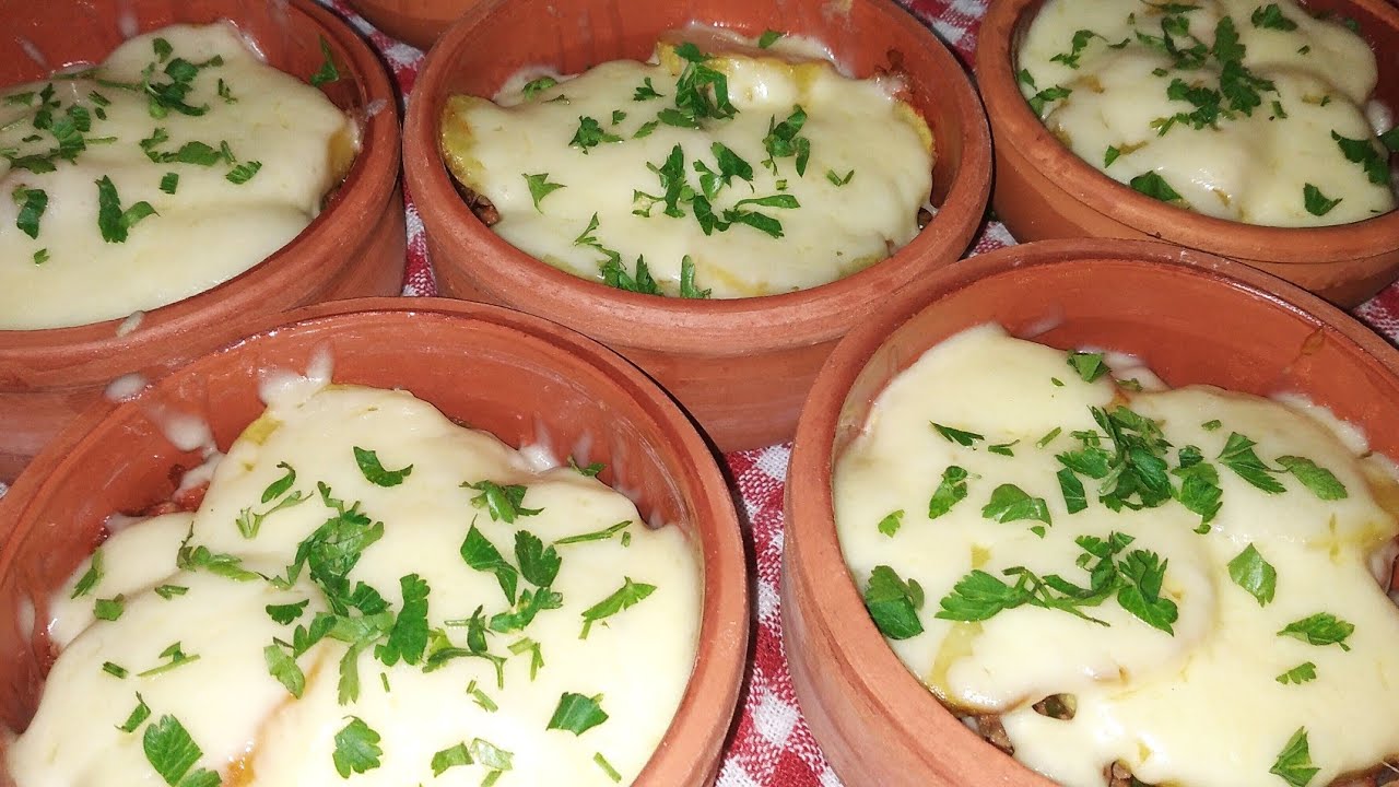 DAKİKALAR İÇİNDE HAZIR????FIRINDA KIYMALI PATATES????güveç yemeği tarifi,yemek tarifleri