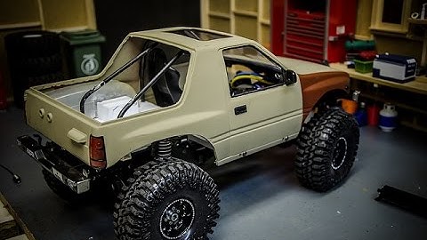 Custom Isuzu Amigo Rock Crawler Interior Build Part 3 Tupperware???