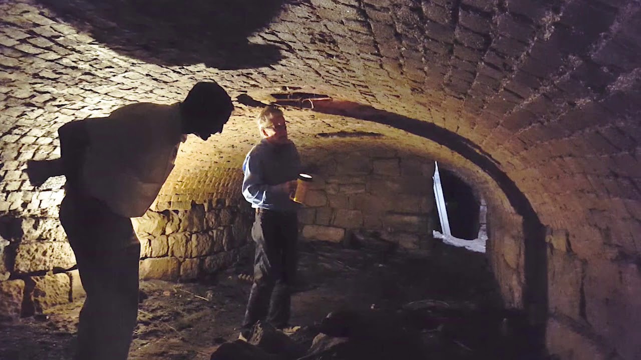 Freehling Finds an underground tunnel in historic Fredericksburg YouTube