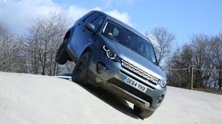 Player Profile Land Rover: Go off-roading at a castle