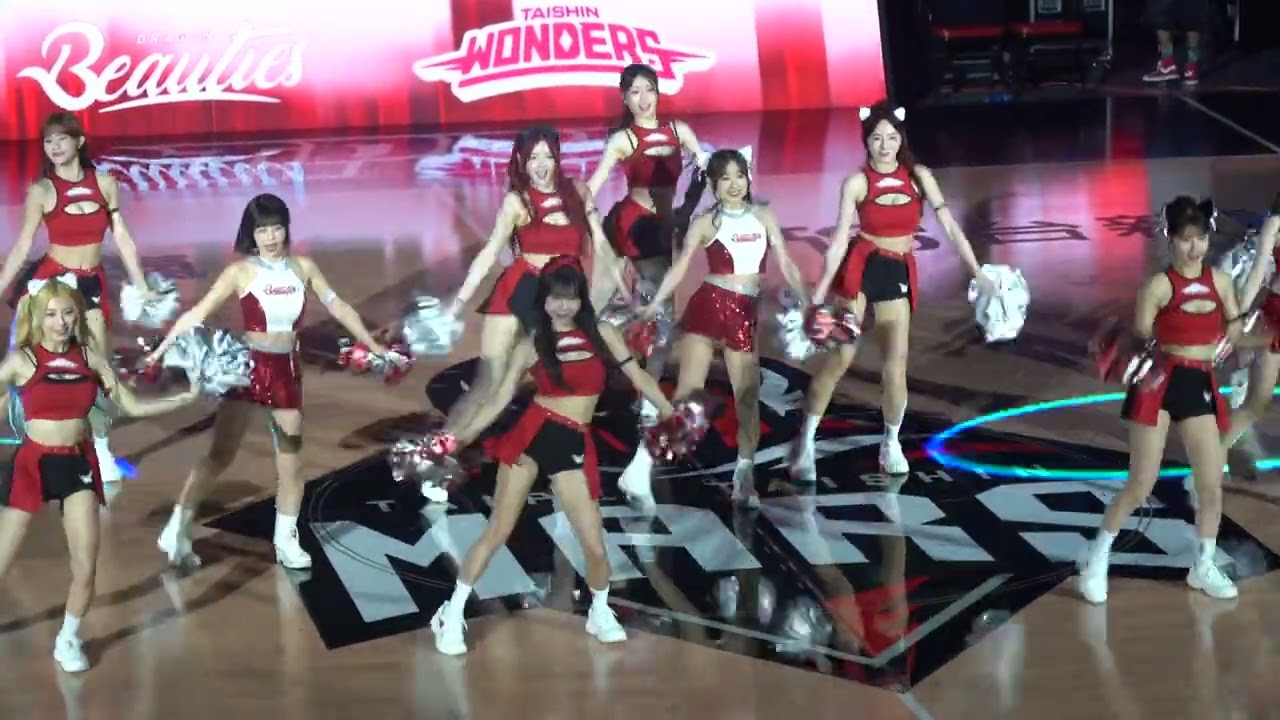 【TPBL】新竹御嵿攻城獅 v.s. 臺北台新戰神【主題日：當紅不讓】開場舞_台新 Wonders + 小龍女共同演出@台北和平籃球館(2026, 01.18)