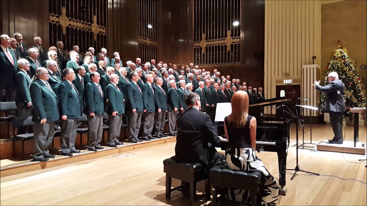 Pontarddulais Male Choir at The Brangwyn, Swansea - Benedictus