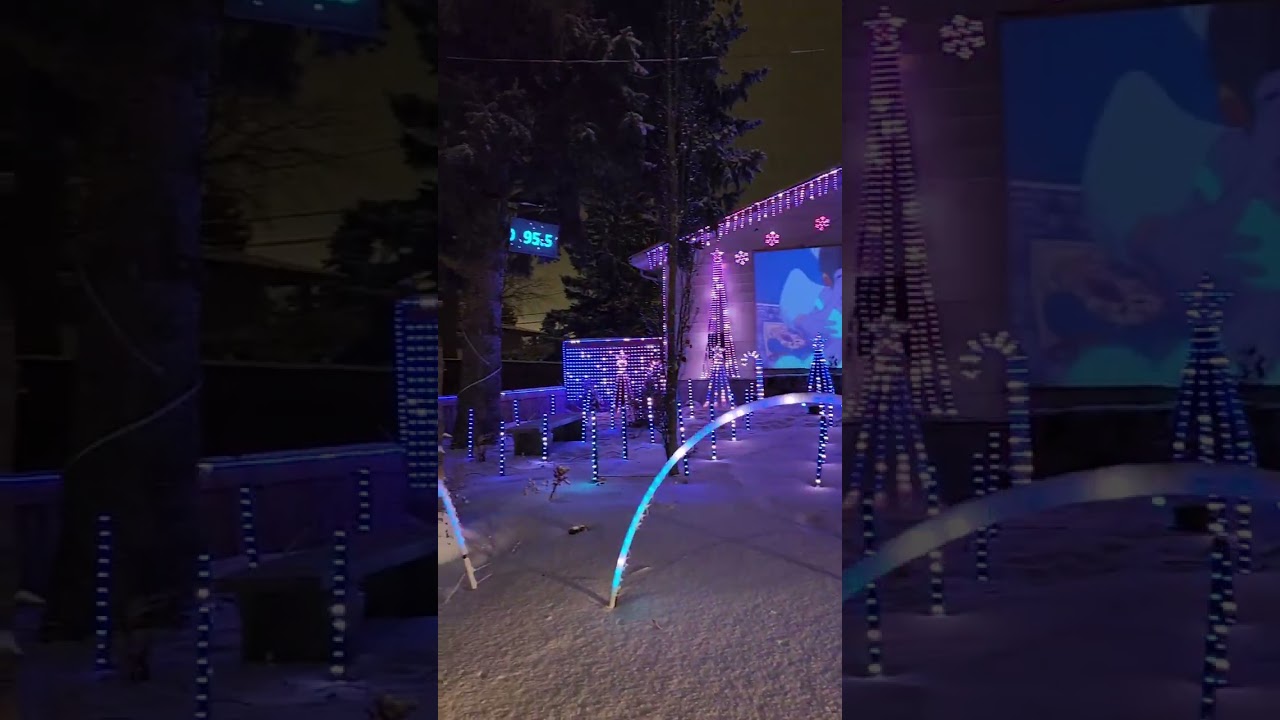 Drive-In Christmas House includes FM broadcast