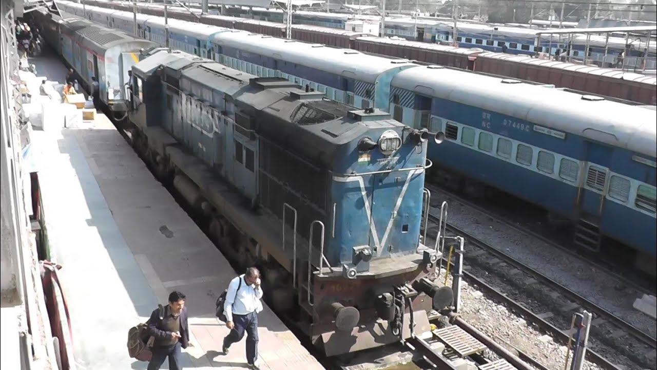 Mumbai to Allahabad by 12293 LTT-ALD Duronto Exp. - Part 4 (Jan. 30, 2018)