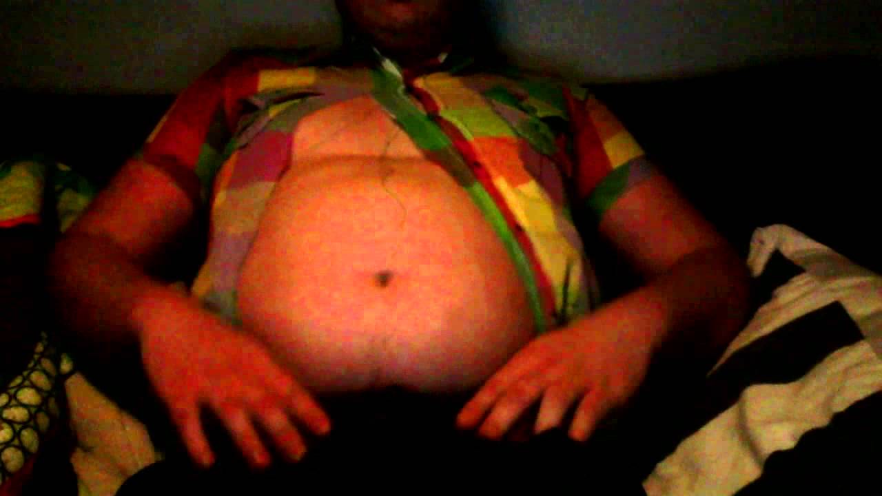 Fat guy ripping shirt