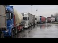 Черногорские водители грузовиков прекратили блокаду границ