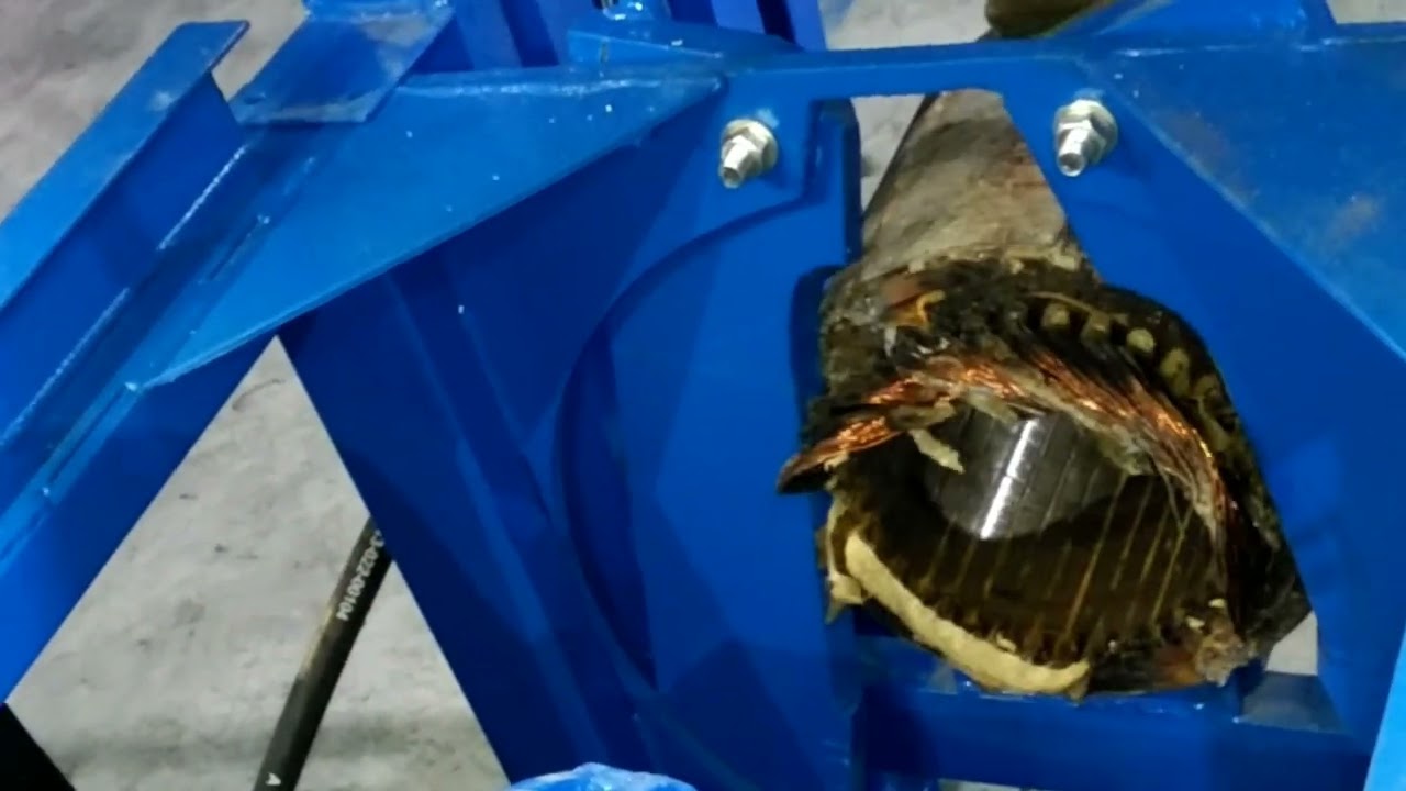 The copper extractor with lifting table can be operated by one person!