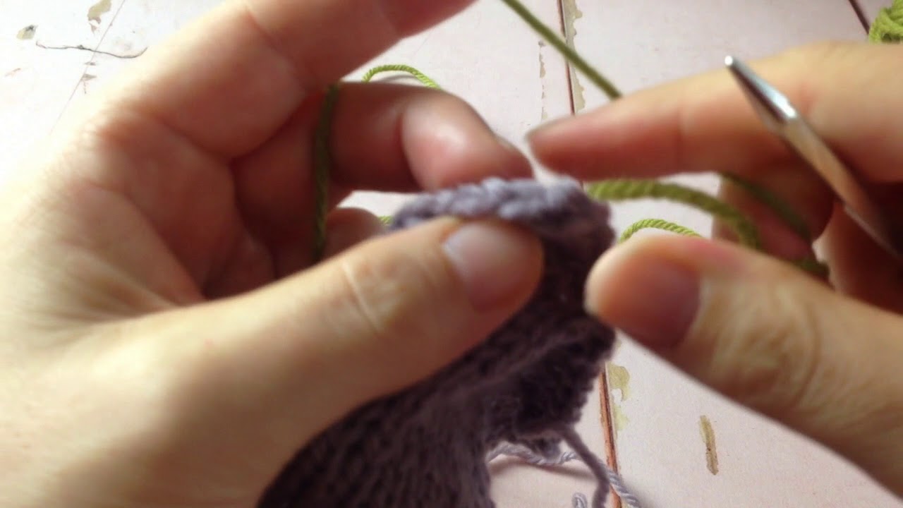 Strik masker op langs en kant farverig babystrik