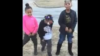 Little girls sagging pants