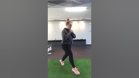Split Squat Pulsing Jumps