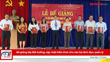 Bế giảng lớp Bồi dưỡng, cập nhật kiến thức cho cán bộ lãnh đạo, quản lý