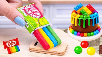 Awesome Mini Rainbow Cake With KITKAT Chocolate 🥰🌈