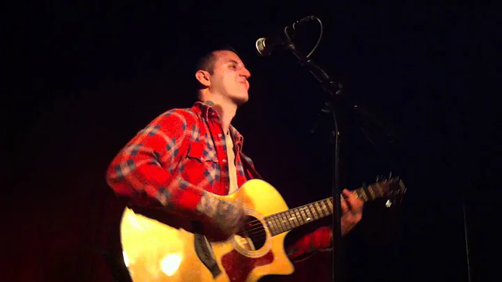 Anthony Raneri - Just To See You Smile (acoustic)
