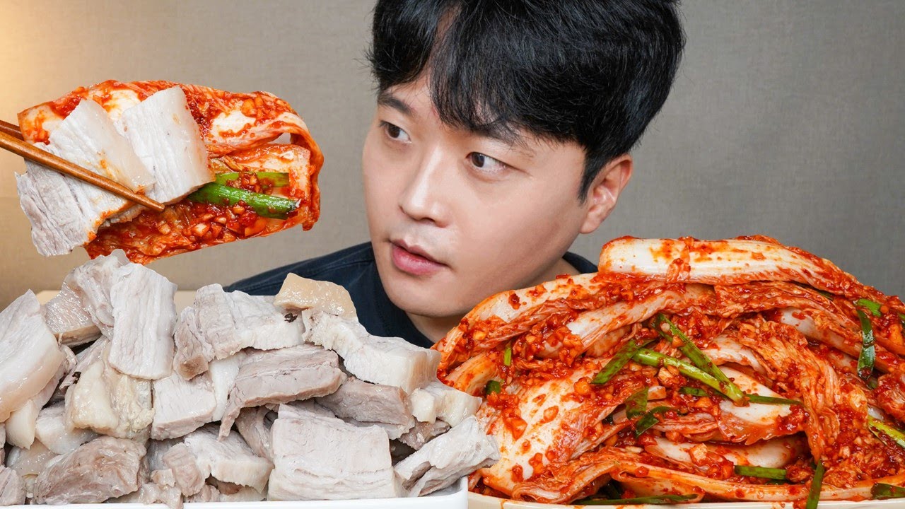 [와차밥] 수육 마늘겉절이 요리 먹방 Spicy Kimchi & Braised Pork ASMR MUKBANG REAL SOUND EATING SHOW