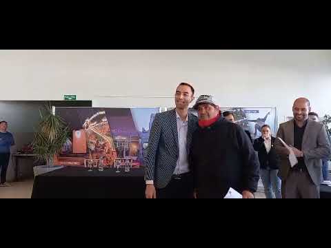 La Voz TV: entrega de forrajes en Cutral Co - YouTube