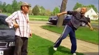 Ржач. Подборка драк деревенских алкашей и бомжей. Ржач. Подборка драк деревенских алкашей и бомжей.