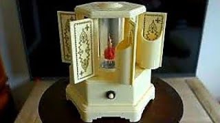 VINTAGE 1950s 60s SWISS REUGE DANCING GIRL BALLERINA MUSICAL BOX (LIPSTICK HOLDER) #MusicalBox