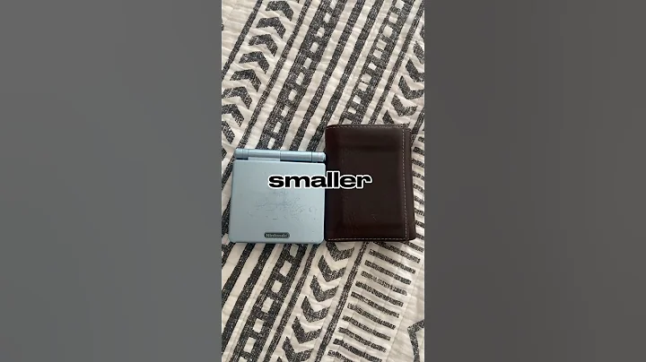 Gameboy Advance SP is the PERFECT Size #nintendo #videogame #gaming #gameboy #gameboyadvance #gbasp