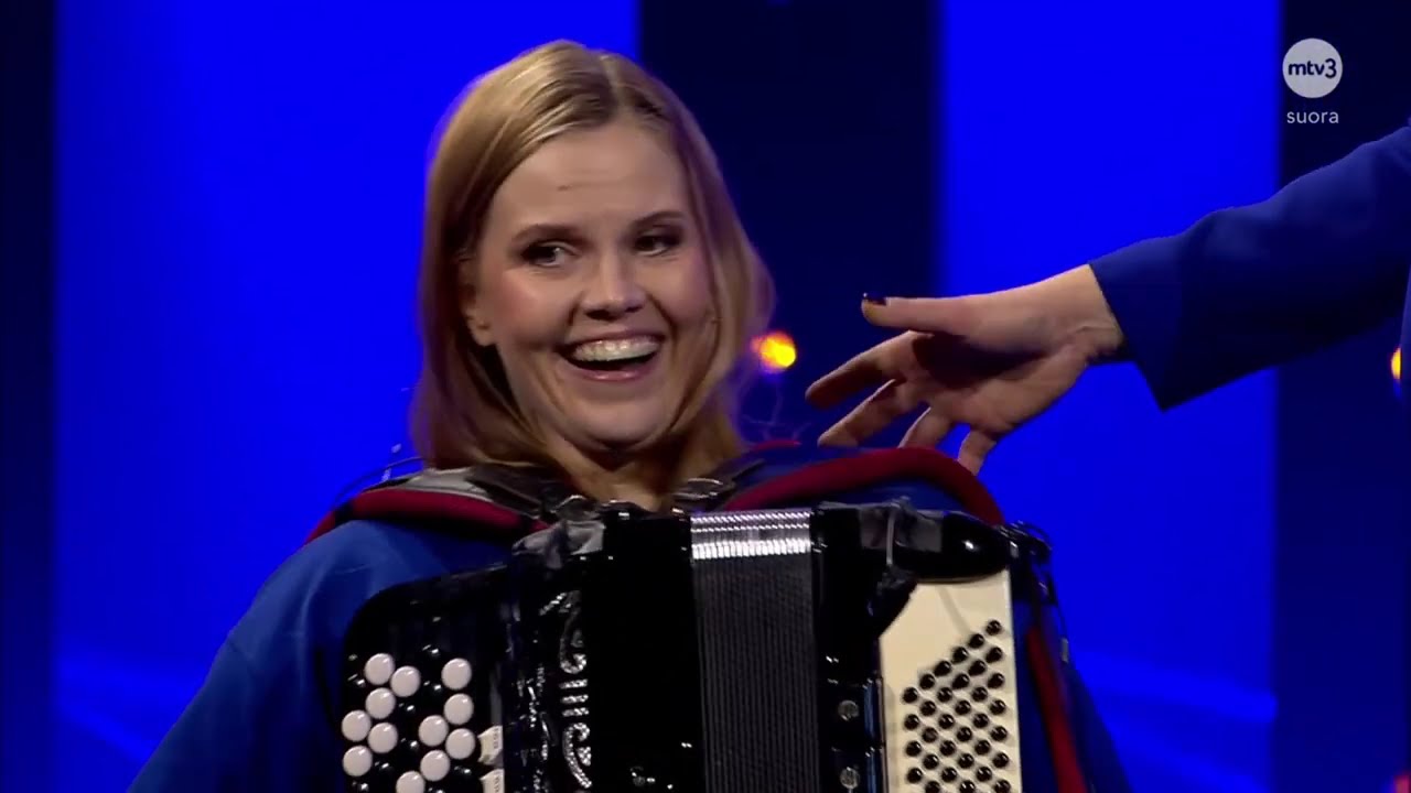 Tuomio ja Annika Hartikan näytönpaikka feat. Netta Skog | Jakso 2 | Putous 17. kausi