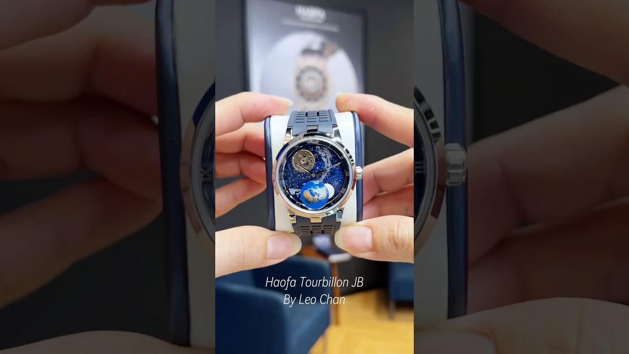 Haofa 1952 3D Space Carousell 