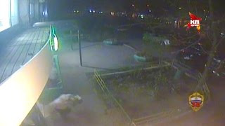 Вооруженные налетчики в Москве ограбили «Сбербанк» / bank robbery in Moscow Вооруженные налетчики в Москве ограбили «Сбербанк» / bank robbery in Moscow