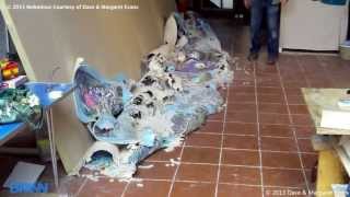 World's Largest Jigsaw Puzzle Collapses screenshot 5