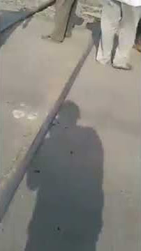 Kecelakaan kereta api mobil avanza remuk di RRI kuripan KARANGAWEN 30-10-2018