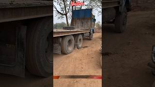 368 | Struggle of single crown truck | Wheel slipping | Tata truck. #truck