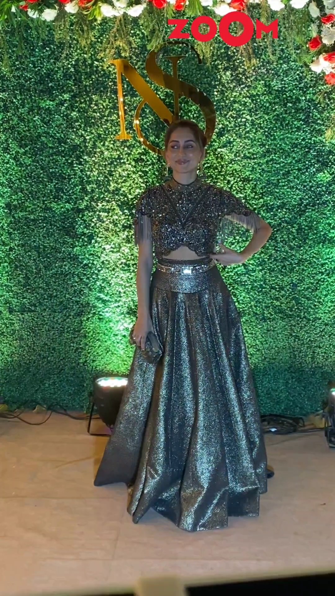 Anusha Dandekar looks BEAUTIFUL as she ARRIVES for Priyanka Chopra's brother's sangeet ? #shorts