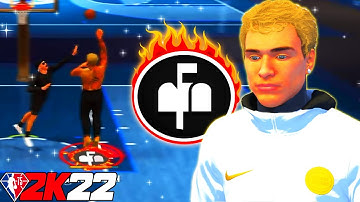 I turned into a TOXIC POST SCORER in the 1v1 STAGE in NBA2K22...