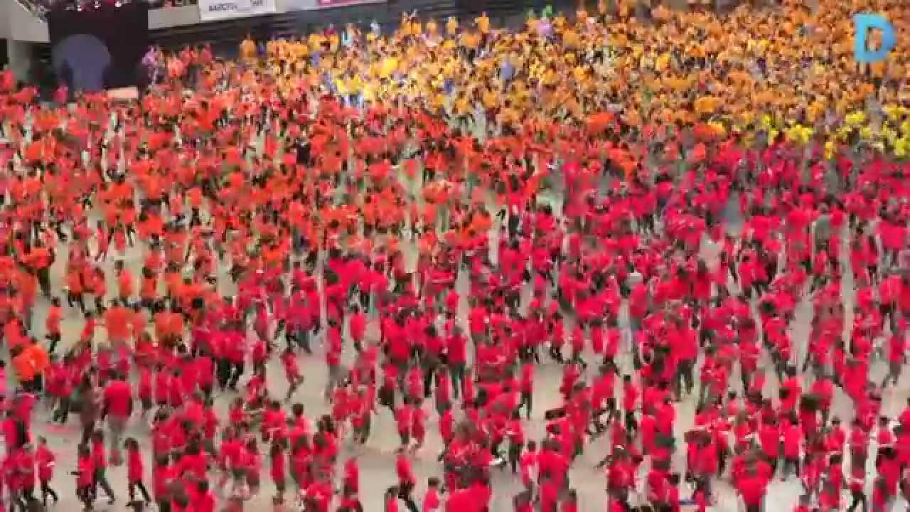 barcelona catalonia plaza hotel Els infants de la ciutat es converteixen en autèntics ballarins