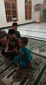 Anak kecil puji pujian shalawat